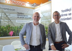 Tino Rikkers and Hugo Plaisier with Ludvig Svensson. They entered the local market already in the ‘90’s and have seen the market developing, also with screens.